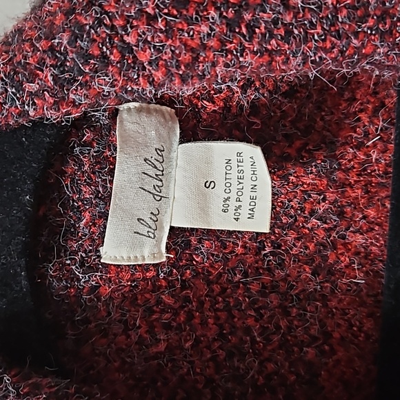 Striking cotton blend cardigan. - Picture 10 of 10